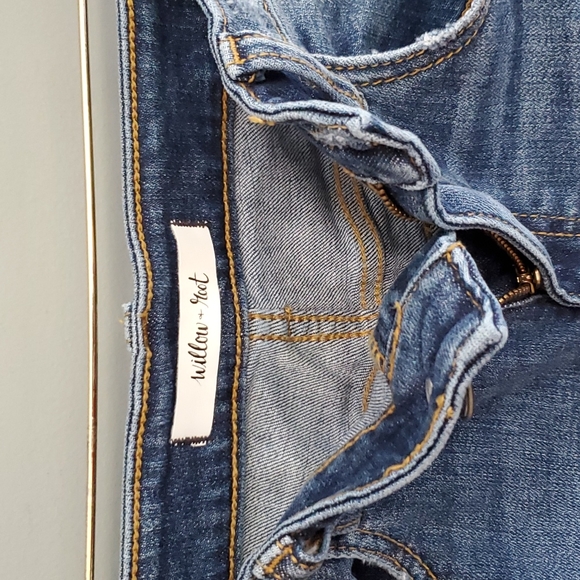 WILLOW + ROOT Ultra High-Rise Mom-Fit jeans (sz 26) - Picture 5 of 8